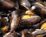 A picture of step 5 of ☆Basic☆ Mussels, the simplest way.