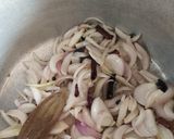 A picture of step 3 of White Pulao.