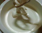 Foto langkah ke 2 dari resep Red Valvet Roll Cake.