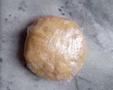 A picture of step 3 of CHICKEN PIE😍.