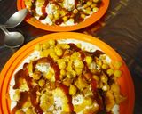 A picture of step 4 of Dahi bhalla chana chat.