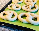 Tojásmentes, sós perec recept fázis 4 fotója
