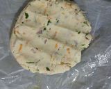 A picture of step 3 of Rice masala roti.