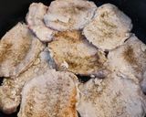 Sörös - mustáros szelet 🍺🧅🥔🧄 recept fázis 1 fotója
