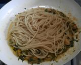 Foto del paso 3 de la receta: Fideos con mejillones a la provenzal