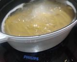 A picture of step 3 of Spaghetti Alla Carbonara.