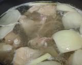 Hình bước làm 2 của món Mì udon nấu đuôi heo