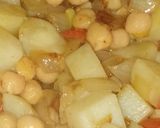 Foto del paso 1 de la receta: Guisito vegano de garbanzos y champis