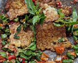 Foto langkah ke 3 dari resep Pencok Kacang Panjang Tempe.