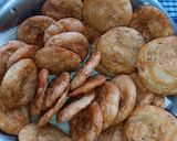 A picture of step 4 of Satpadi /Verki /Layer poori.