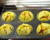 Zöldséges, kolbászos muffin recept fázis 3 fotója