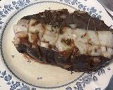 Une image de l'étape 5 de Rôti de cerf mariné, lard et carottes.