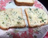 गार्लिक ब्रेड (Garlic Bread recipe in hindi) रेसिपी चरण 3 फोटो