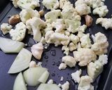 Foto langkah ke 1 dari resep Low Carb Baked Cauliflower Cream Soup #ketopad_cp_anekasoup.