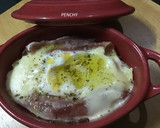 Foto del paso 2 de la receta: Huevo en cocotte con patatas a lo pobre trufado