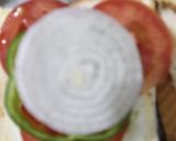 A picture of step 3 of Vegetable sandwich.