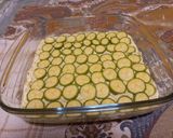 Foto del passaggio 4 della ricetta Sformato di zucchine filante al forno