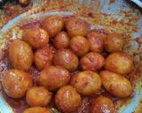 A picture of step 3 of Lasaniya Aloo With Yellow Bhungra.