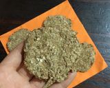 Foto del paso 4 de la receta: Galletitas de avena veganas 🍪| Receta de 2 ingredientes
