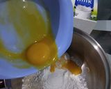 Foto langkah ke 2 dari resep Portuguese Egg Tart.
