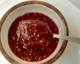 A picture of step 10 of 2 easy diy pizza sauce.