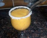 صورة لخطوة 1 من وصفة كوكتيل دراق وموز🥱