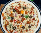 A picture of step 10 of Chicken pizza.