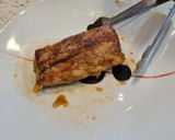 Foto del paso 5 de la receta: Solomillo de cerdo en salsa de puerros, champiñones y zanahorias