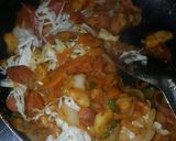 A picture of step 6 of Cabbage and potato sauce.