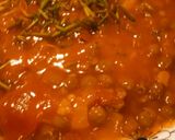 Paradicsomos zöldborsó recept fázis 1 fotója