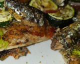 Foto del paso 5 de la receta: Pizza de queso azul, verduras y sardinas en aceite