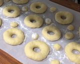 Foto langkah ke 5 dari resep 187. Donat Kampung Gula Halus.