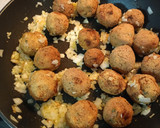 Foto del paso 3 de la receta: Albóndigas de soja texturizada con tomate