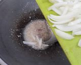 Foto langkah ke 4 dari resep Soboro donburi.
