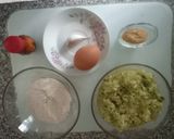 Foto del paso 1 de la receta Tortitas de calabacín con salsa de yogur