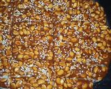चिक्की (chikki recipe in Hindi) रेसिपी चरण 4 फोटो