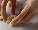 A picture of step 7 of Sagu Keju [Cheese Sago Cookies].