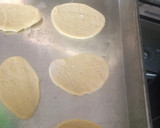 Foto del paso 2 de la receta: Colaciones CORDOBESAS de Dulce de leche con baño glasé (súper fácil)