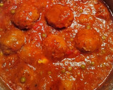 Foto del paso 5 de la receta: Albóndigas en salsa con patatas