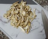 Foto del paso 1 de la receta: Ensalada de pleurotus 🍄 tomates secos y vegetales 🥗 :)