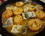 Foto del paso 4 de la receta: Merluza con patatas a la importancia