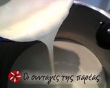 Φωτογραφία βήματος 4 της συνταγής Γαλακτομπούρεκο με δυο είδη φύλλων