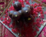 A picture of step 4 of Moong laddu.