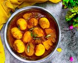 A picture of step 4 of Anda Masala.