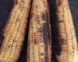 Gambar langkah 4 resipi Jagung Panggang Mentega Pedas Manis.