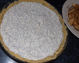 Foto del paso 3 de la receta: Pastel streusel de requesón con manzanas y semillas de amapolas