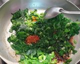 A picture of step 3 of Spinach quick and easy stir fry.