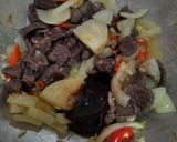 Foto langkah ke 4 dari resep Daging Sapi Lada Hitam.