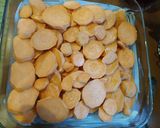 Sajtkrémes-baconos csirkemell rozmaringos édesburgonyával recept fázis 2 fotója