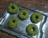 A picture of step 6 of Green peas doughnut vada.